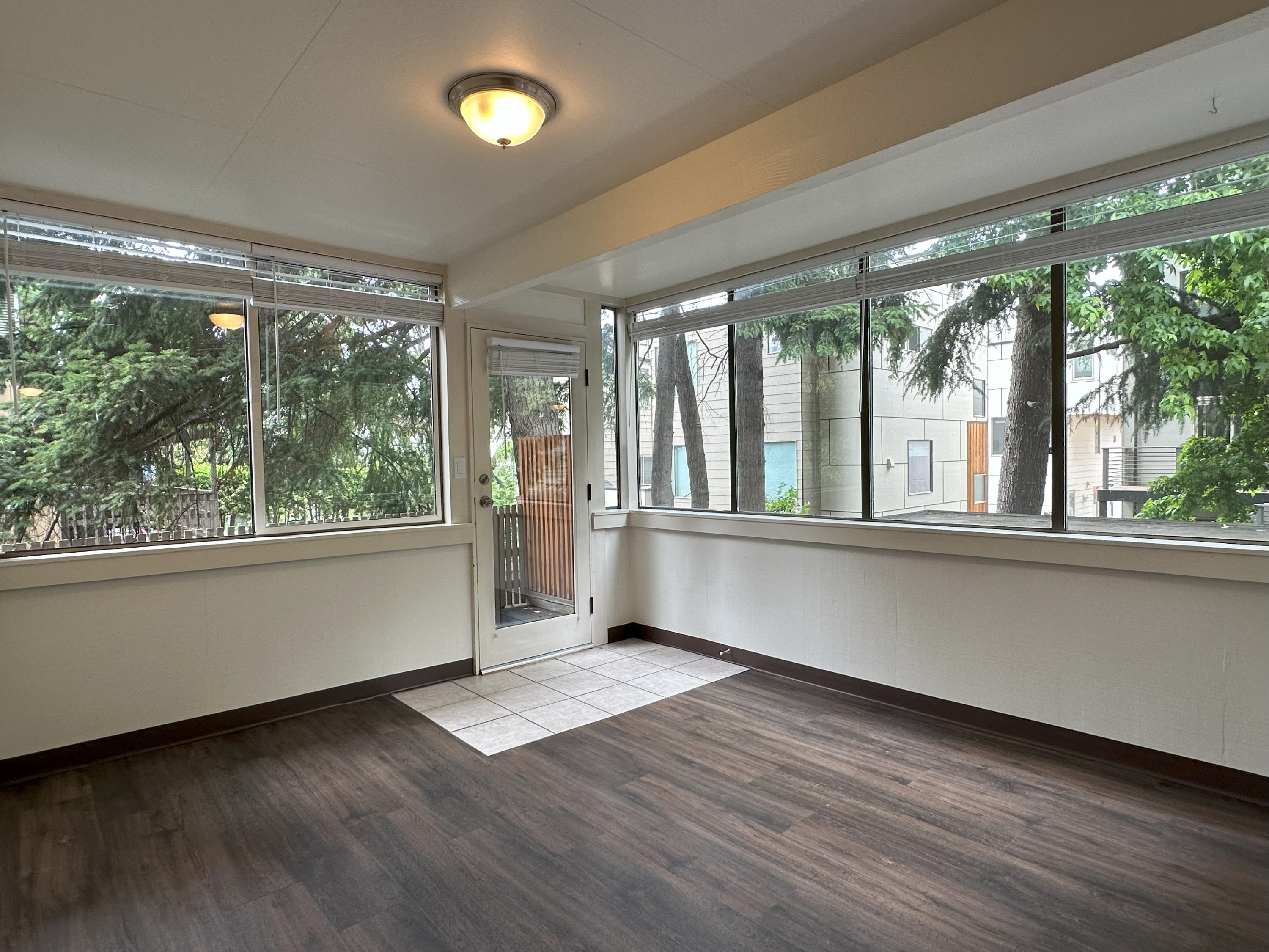 2334-B 49th Ave SW